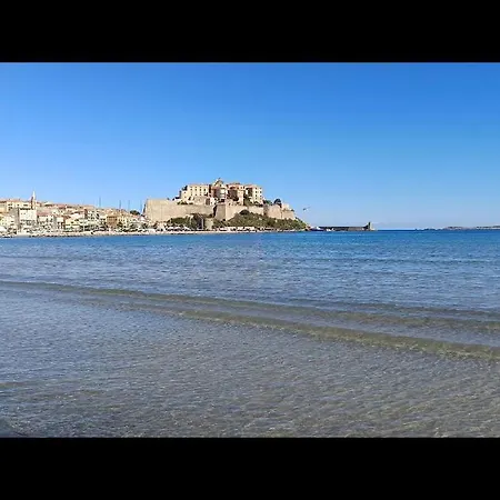 2 A 4 Personnes Sant Ambroggio Apartment